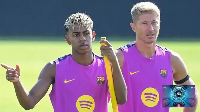 robert lewandowski khuyen lamine yamal